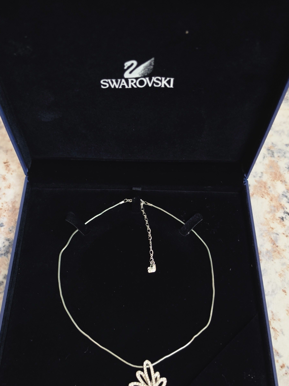 Swarovski Amarante Flower Necklace (Model 1110433)